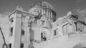 Effects of the Atomic Bomb on Hiroshima and Nagasaki háttérkép
