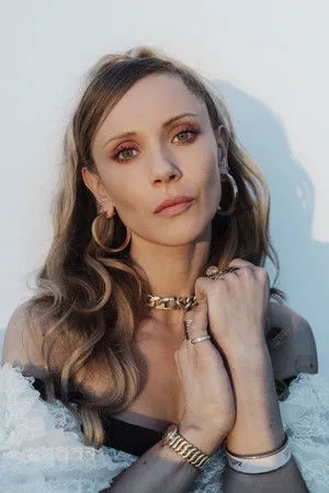 Juno Temple profil kép