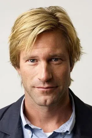 Aaron Eckhart profil kép