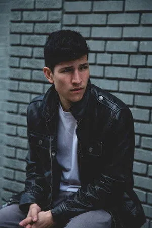Danny Ramirez profil kép