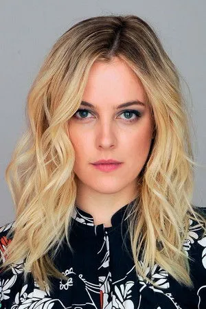 Riley Keough profil kép