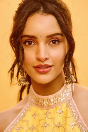 Tripti Dimri profil kép