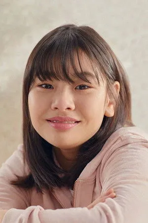 김수안 profil kép