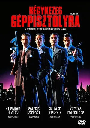 Négykezes géppisztolyra