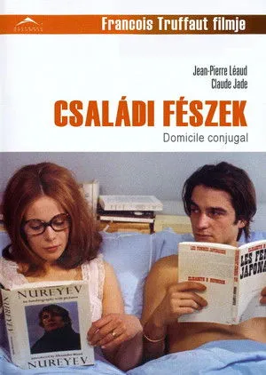 Családi fészek poszter