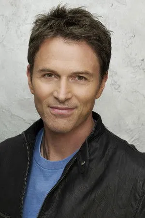 Tim Daly profil kép