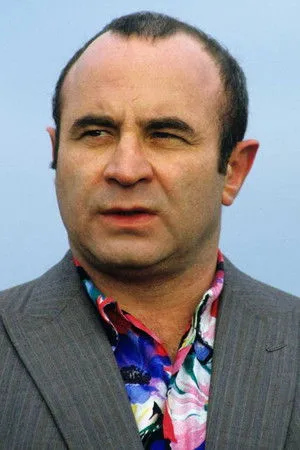 Bob Hoskins profil kép