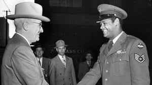 Tuskegee Airmen: Legacy of Courage háttérkép