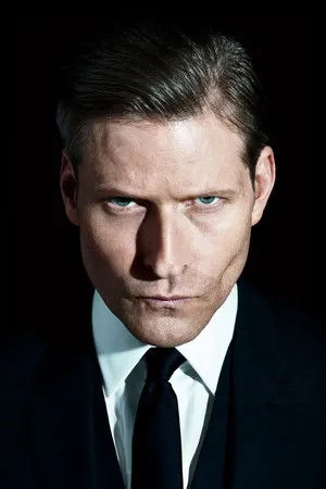 Crispin Glover profil kép