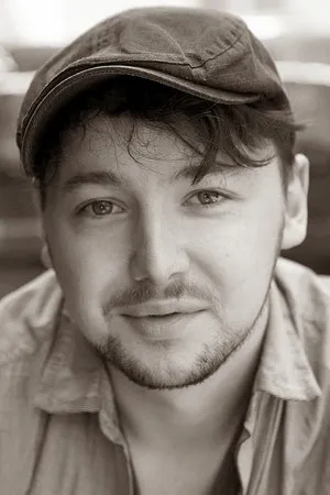 Tom Fox Davies