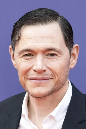 Burn Gorman profil kép