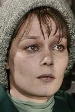 Carolyn Seymour
