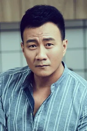 胡军 profil kép