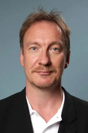 David Thewlis profil kép