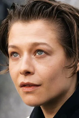 Emma D'Arcy profil kép