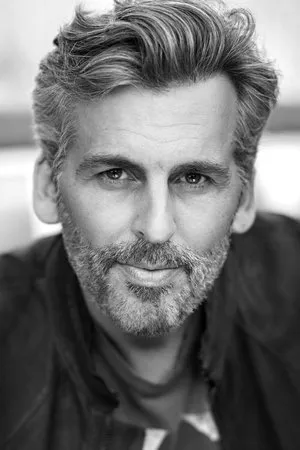Oded Fehr profil kép