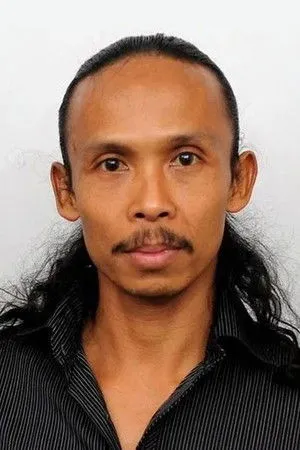 Yayan Ruhian profil kép