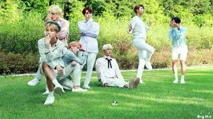 BTS 2019 Season's Greetings háttérkép