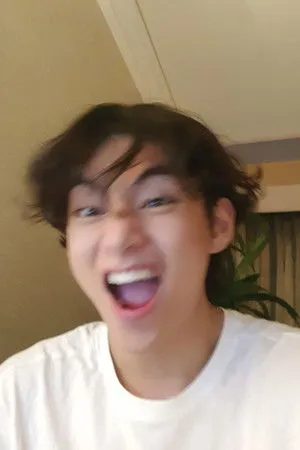 뷔 profil kép