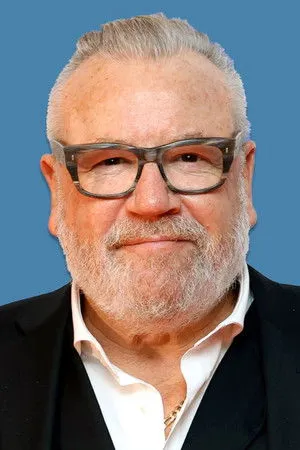 Ray Winstone profil kép