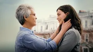 Ella McCay háttérkép