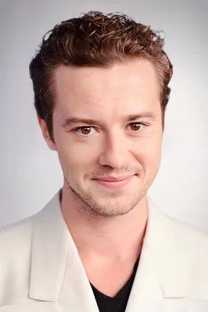 Joseph Quinn profil kép