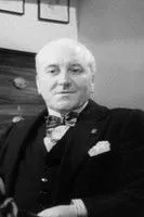 Charles Carson