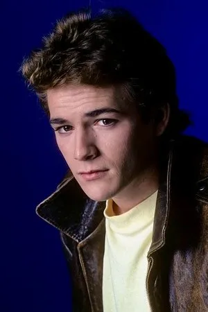 Luke Perry profil kép