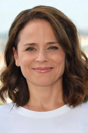 Suzanne Clément profil kép