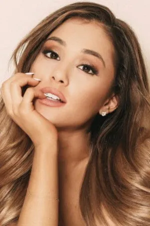 Ariana Grande profil kép
