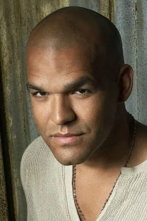 Amaury Nolasco profil kép
