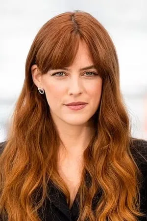 Riley Keough profil kép