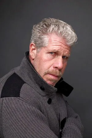 Ron Perlman profil kép