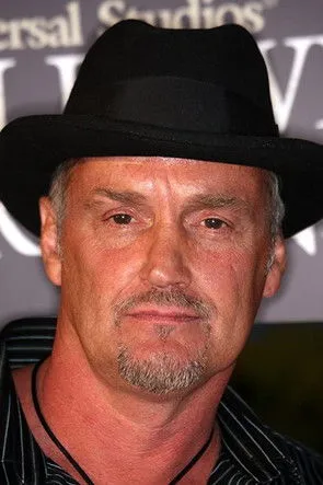 Michael Bowen profil kép