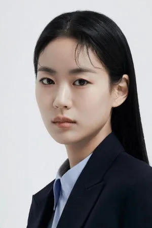 Lee E-dam profil kép